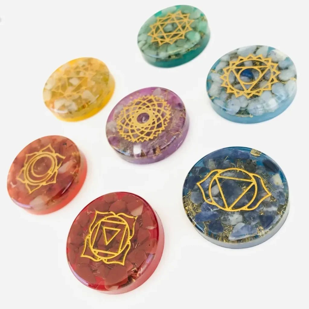 Orgonites dos 7 Chakras com Pedras Naturais — Kit 7 Peças