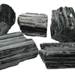 Pedra Turmalina Negra Bruta — imagem 2